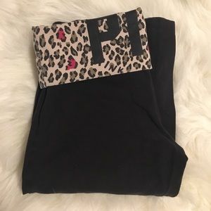 Victoria’s Secret PINK Yoga Pant (XS)